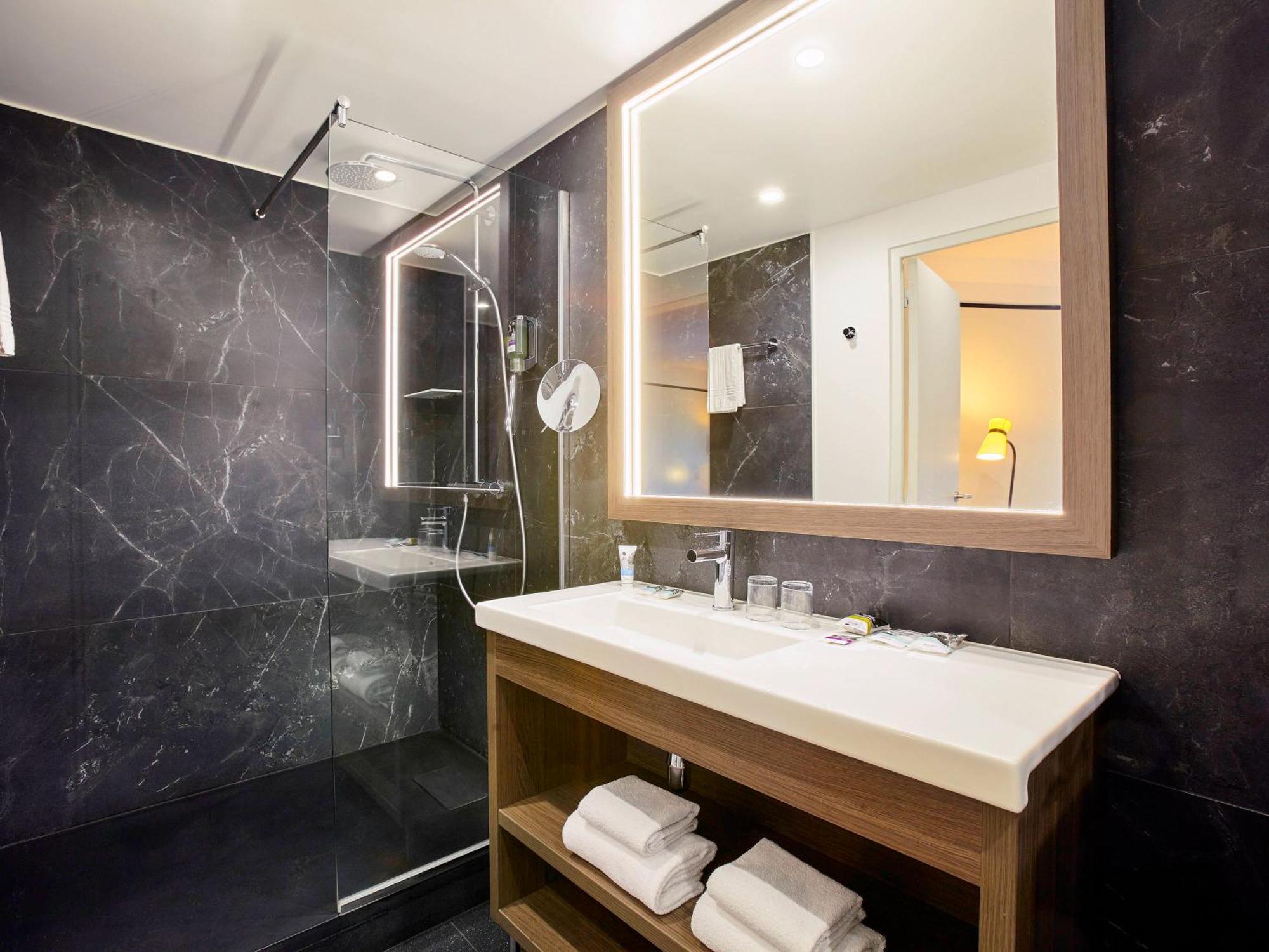 Mercure Paris Saint-Ouen Ngoại thất bức ảnh